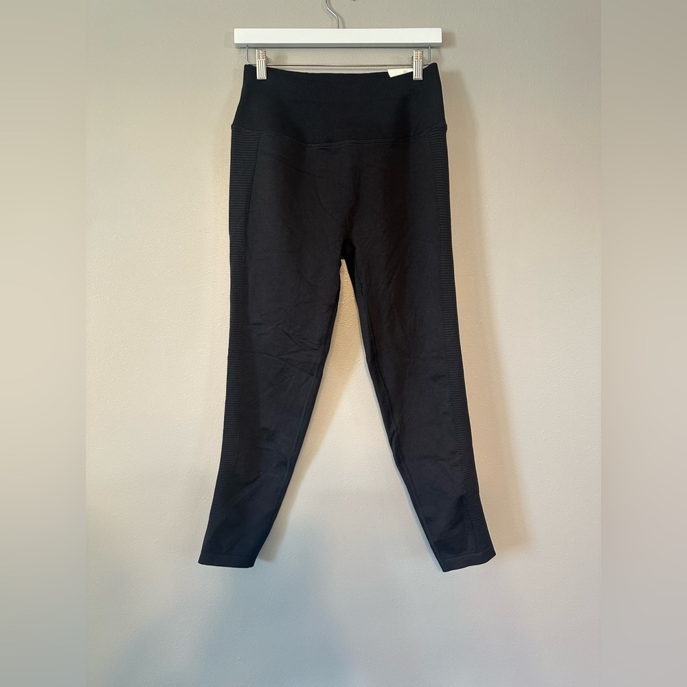 NWT OFFLINE By Aerie Seamless 7/8 Legging High Rise - Picture 4 of 10